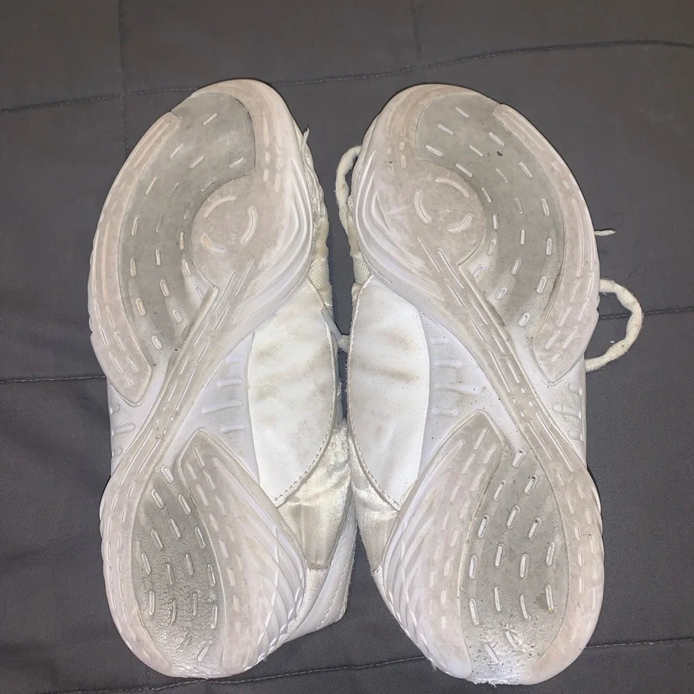 NFINITY Cheer Shoes - Picture 3 of 5